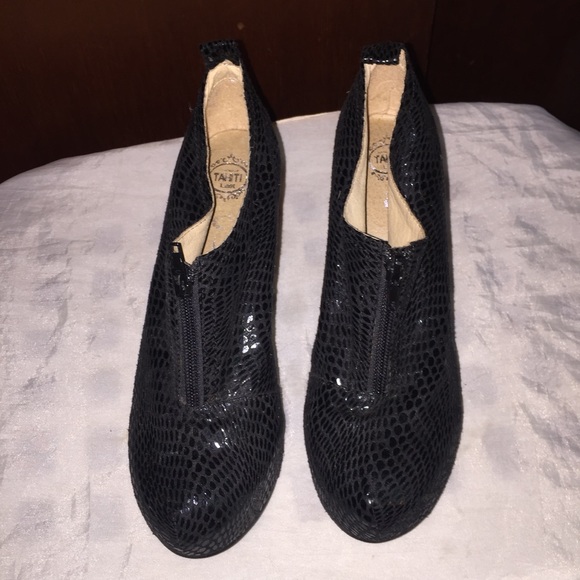 Jeffrey Campbell Snake Print zip wedges - Picture 6 of 6