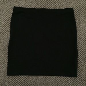 // 2 FOR $6 !! // ⚡️ Black Pencil Skirt ⚡️