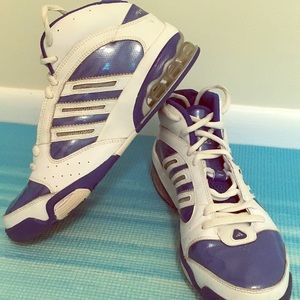 Women's Adidas Basketball Shoes