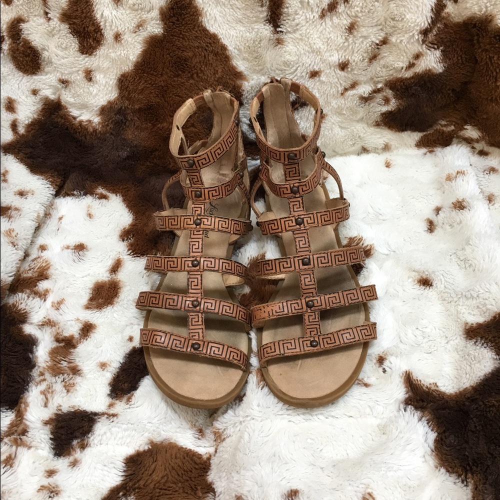 Lucky Brand Greek sandals.