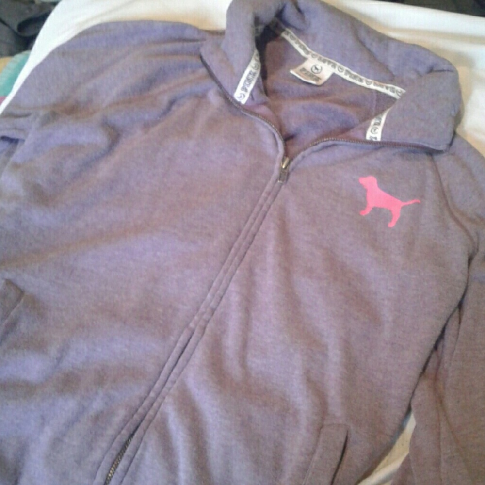 vs pink pullover❤😇 - Picture 4 of 4