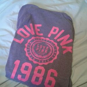 vs pink pullover❤😇