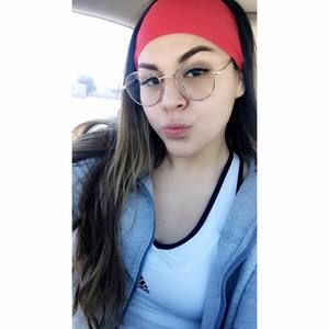 Meet your Posher, Valerie