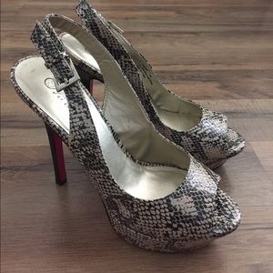 Beige Snake print platforms