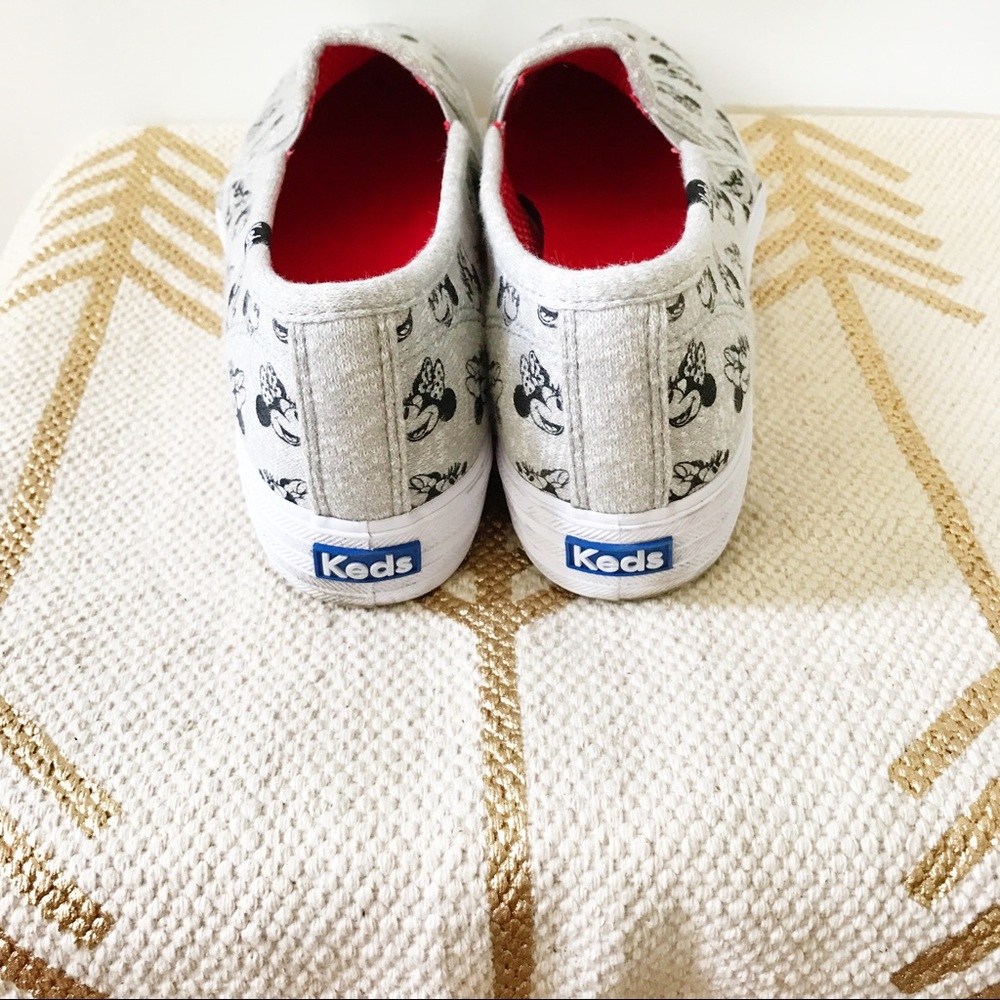 Minnie Mouse Triple Decker Slip On - Picture 5 of 6