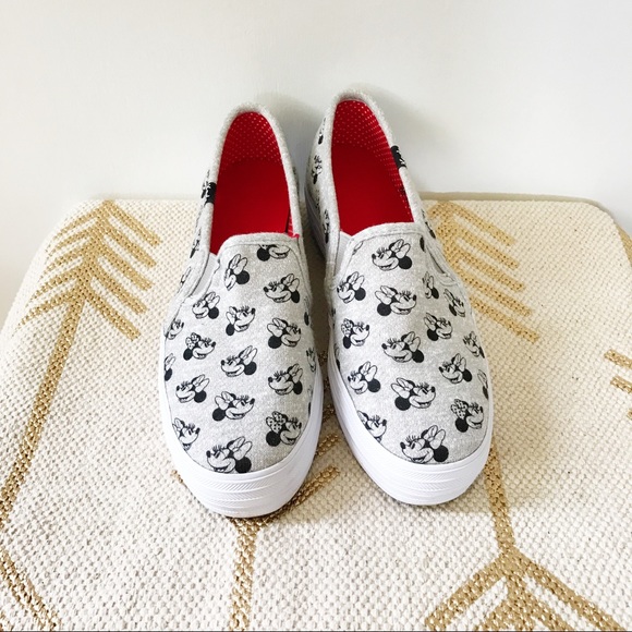 Minnie Mouse Triple Decker Slip On - Picture 4 of 6