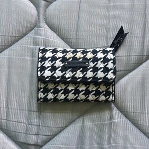 Vera Bradley Houndstooth Wallet