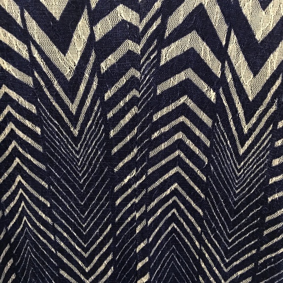 🎉2/$20🎉 ✨Lace maxi - Picture 8 of 8