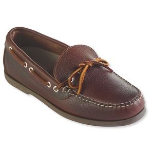 L.L Bean Hand-sewn Moccasin boat shoes