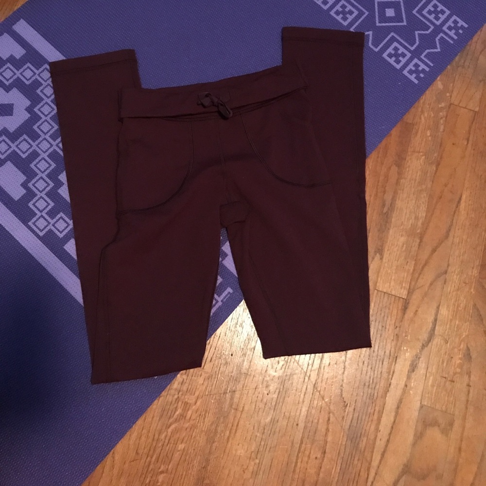 Maroon skinny wills