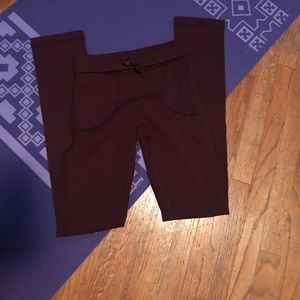 Maroon skinny wills