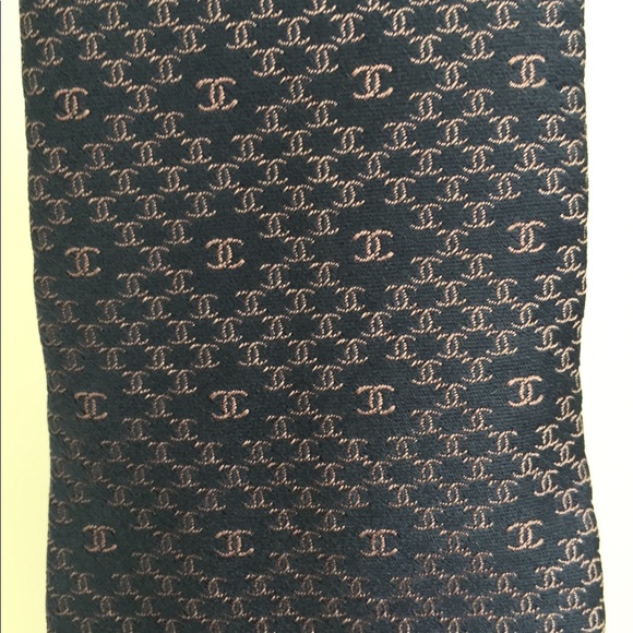 Chanel logo tie. New - Picture 4 of 5