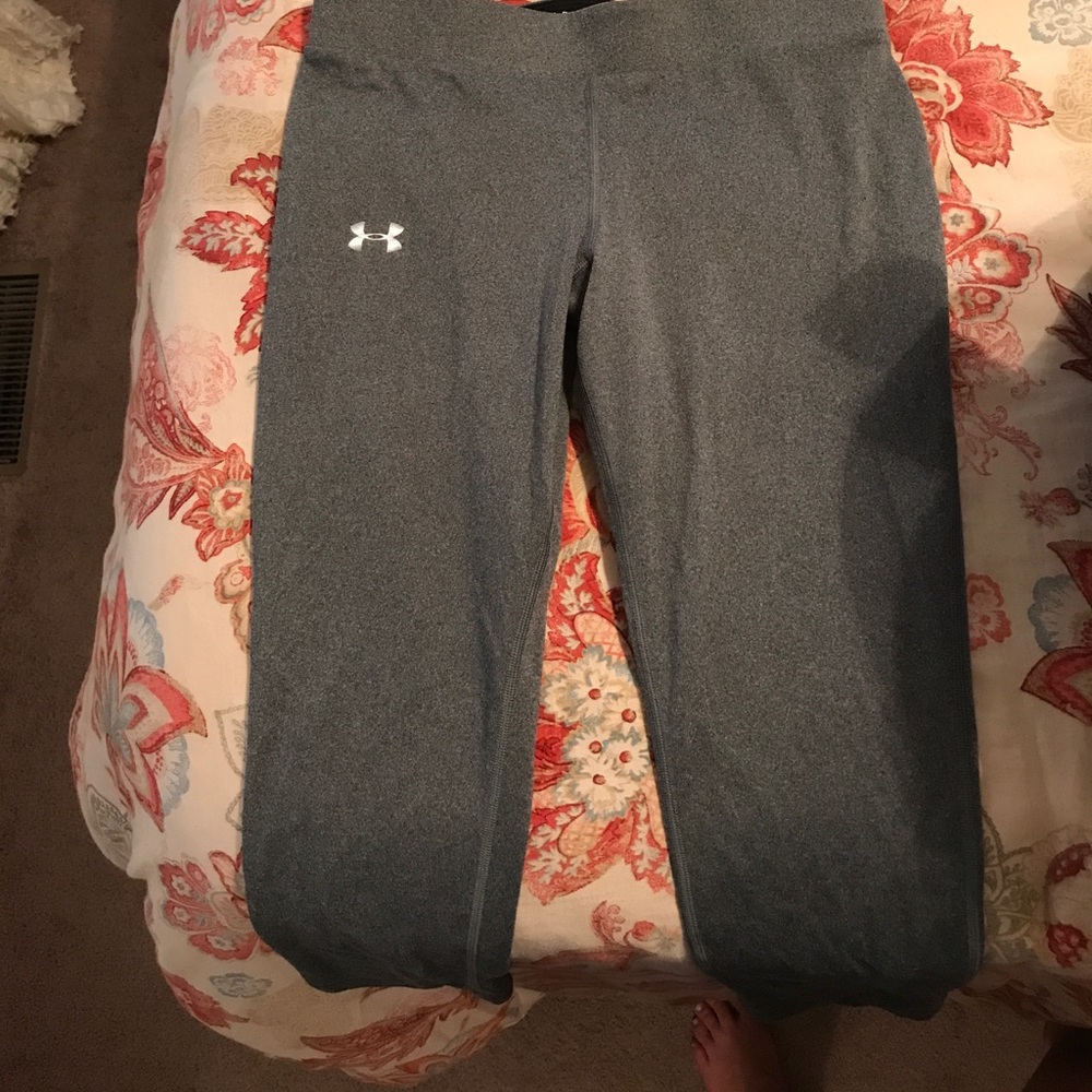 Under Armour fitted workout pants