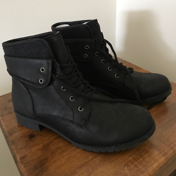Sonoma Shoes - Sonoma black ankle booties