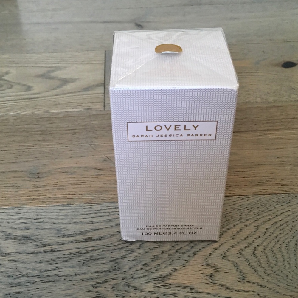 NEW Sarah Jessica Parker Lovely Perfume SJP 100ml