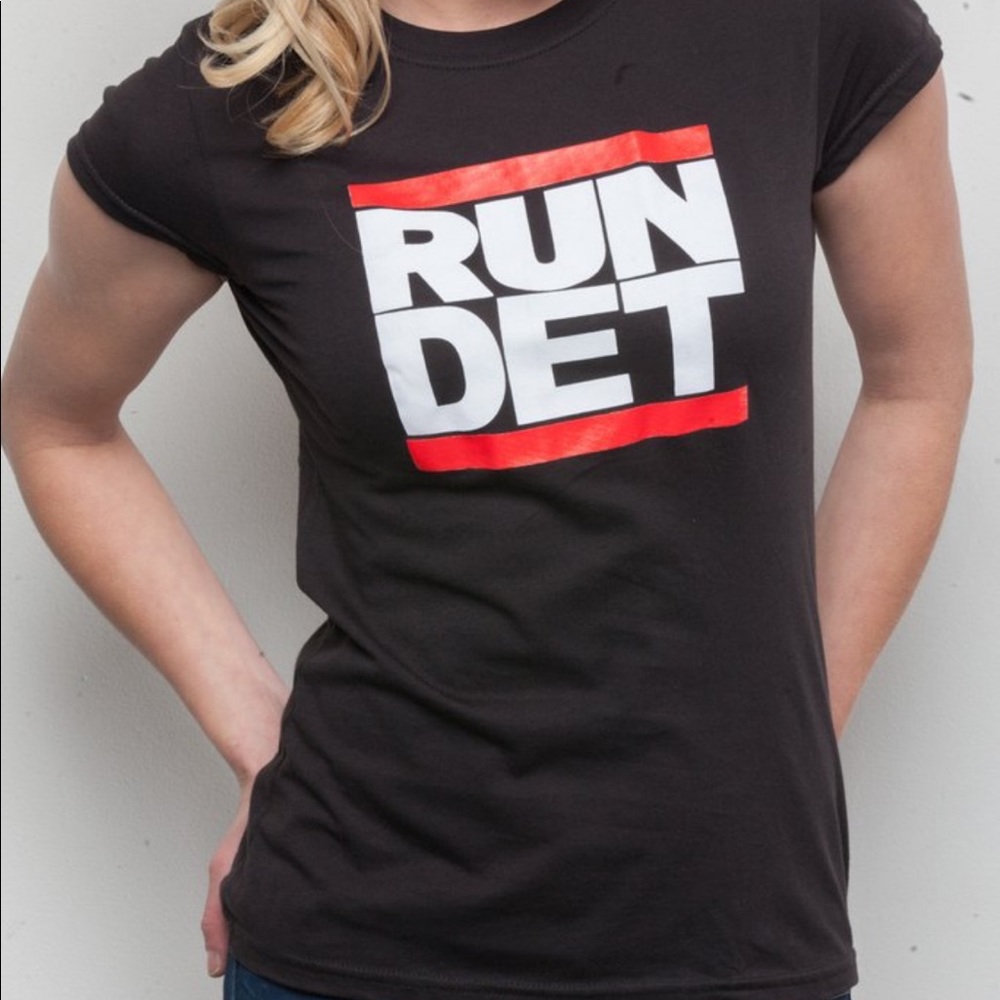 !! Closet Closing !! RUN DET T-Shirt