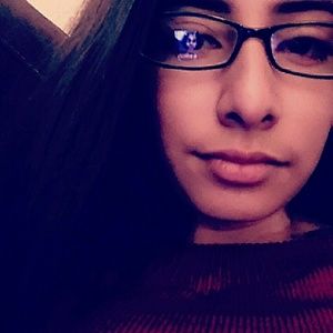 Meet your Posher, Fernanda