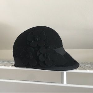 Nine West Black Cloche Hat