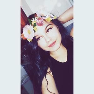 Meet your Posher, Isabel