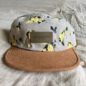 Obey 5 panels flower patterned hat