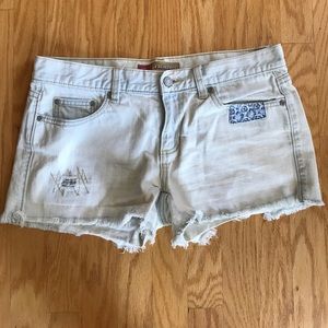 Light wash Jean shorts