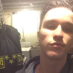 Meet your Posher, Aaron