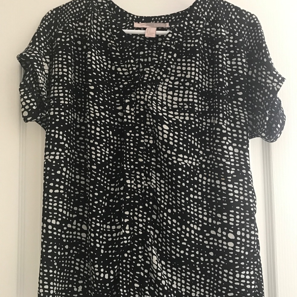 Black and white blouse