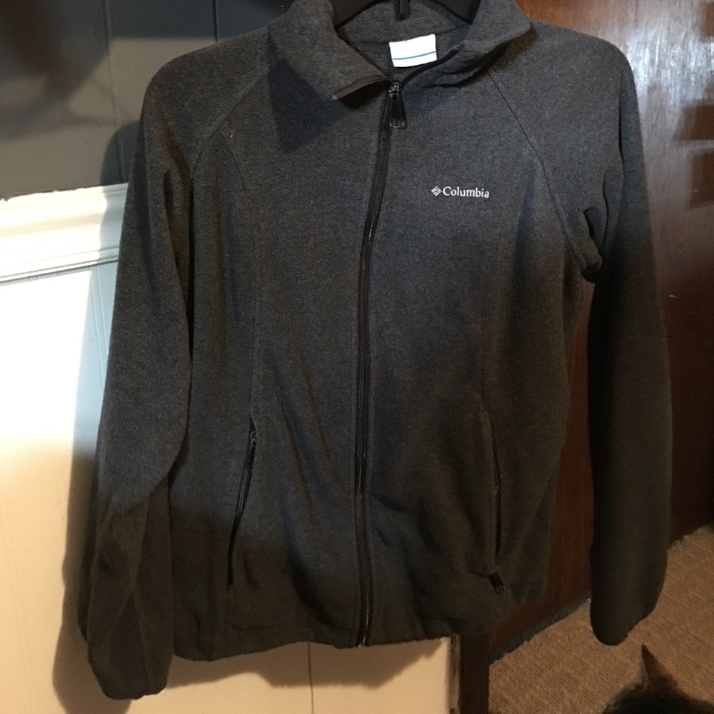 Black Columbia size small
