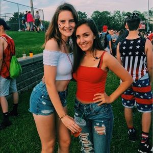 Meet your Posher, Nina