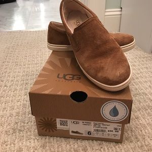 UGG