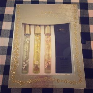 Daisy Marc Jacobs Perfume