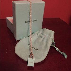 Tiffany and company shopping bag necklace