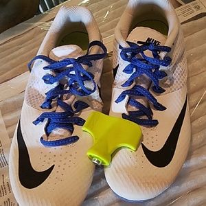 ✔closet cleanout✔Niketrack and field cleats