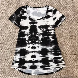 Lularoe Tie Dye Classic Tee