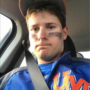 Meet your Posher, Travis