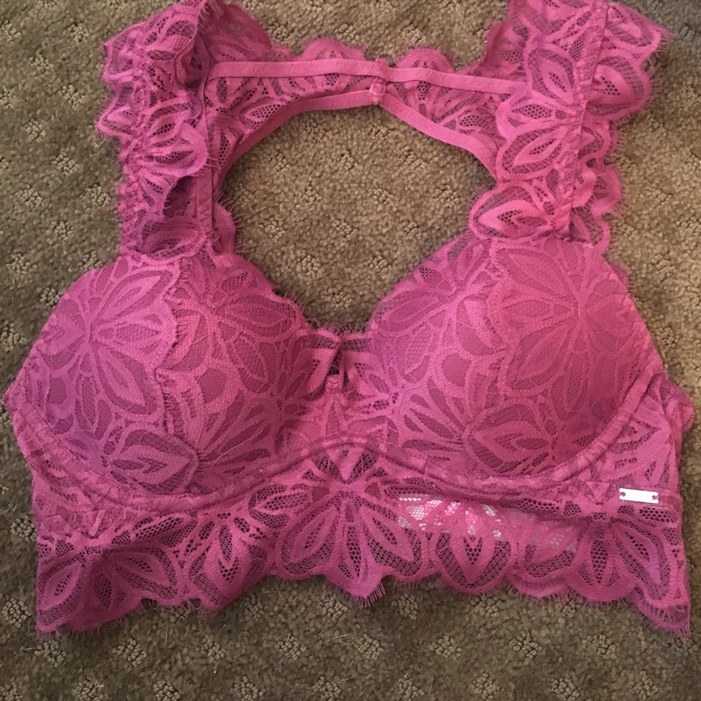 Pink push-up bra