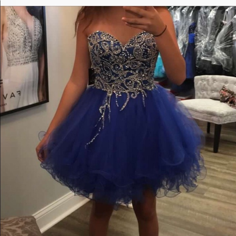 Women's homecoming dress