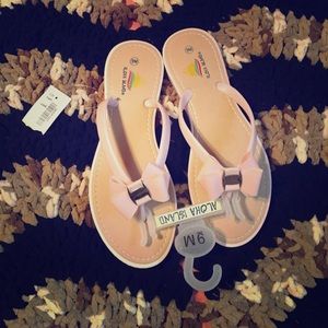 NWT flip flops