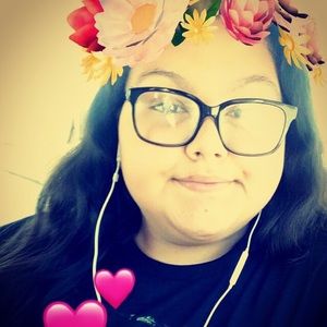 Meet your Posher, Ashleigh