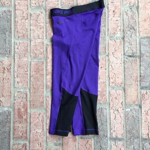 NIKE PRO Mesh Capri