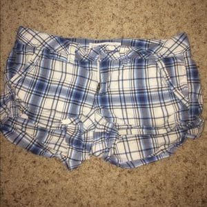 Aeropostale blue stretch plaid shorts
