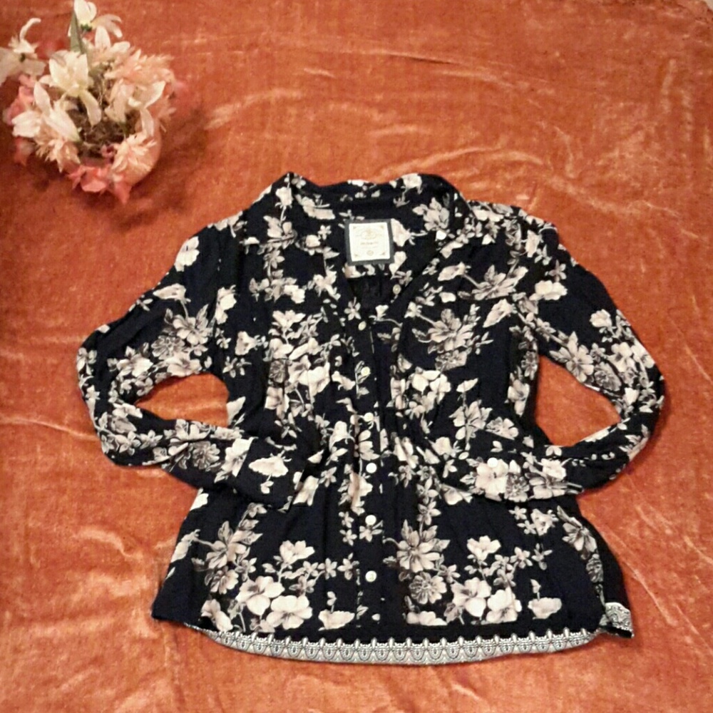 Women blouse by Style & Co, rayon