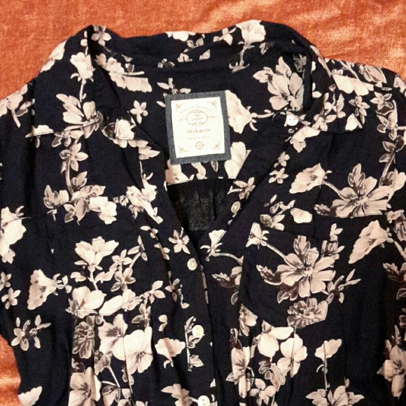 Women blouse by Style & Co, rayon - Picture 4 of 4