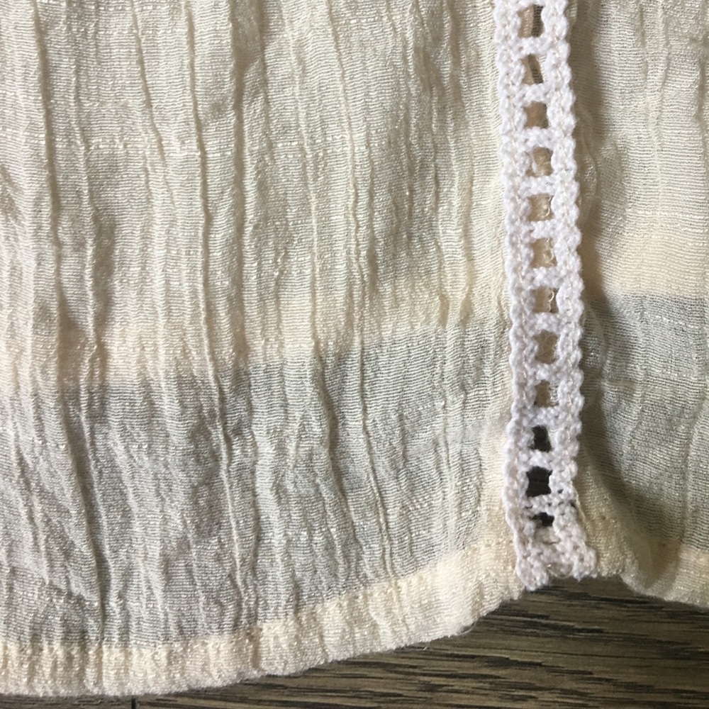 Champagne Flowy Top with Embroidered Detail - Picture 2 of 4