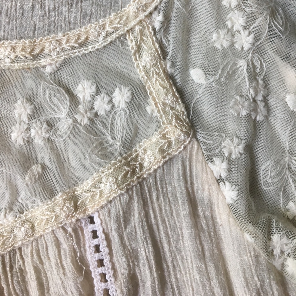 Champagne Flowy Top with Embroidered Detail - Picture 3 of 4