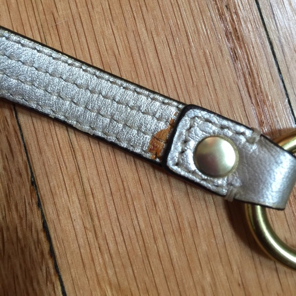 Coach wristlet - Picture 5 of 6