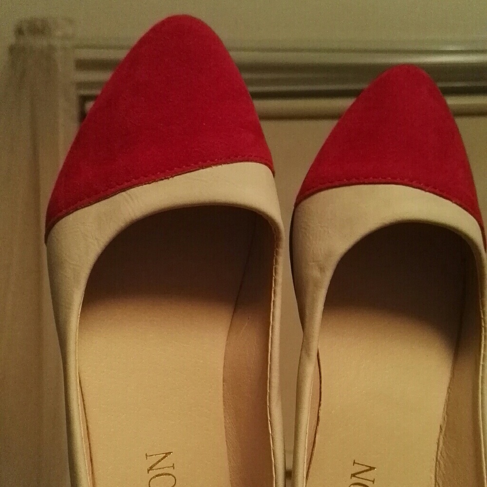 Woman's shoes