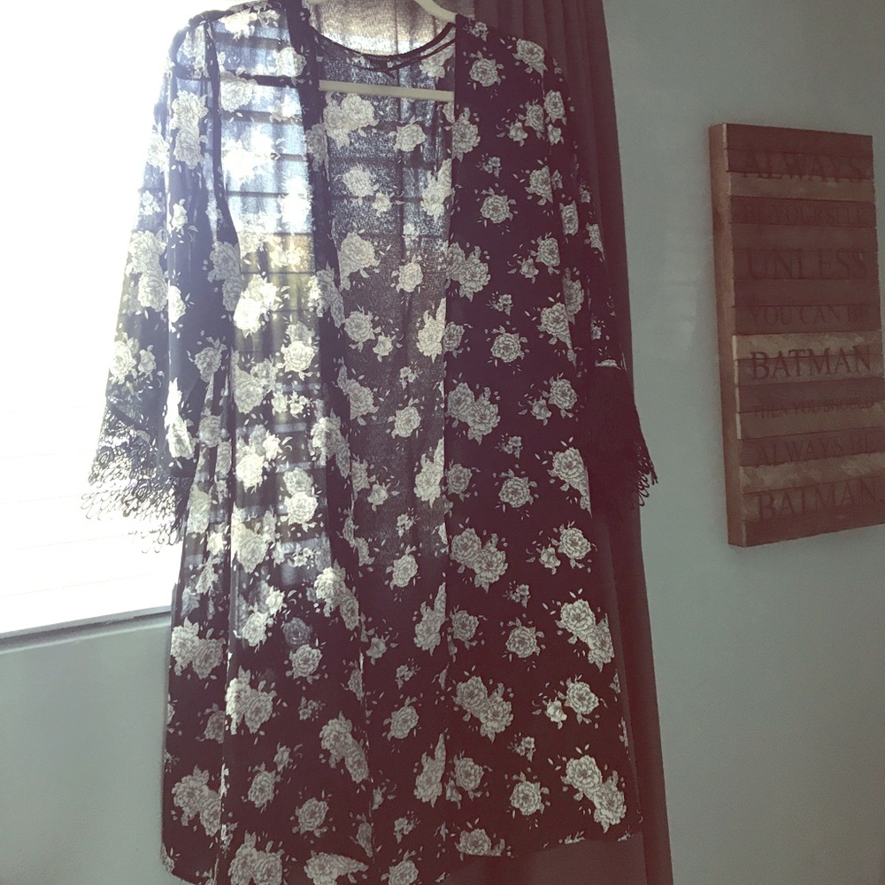 Forever 21 Kimono