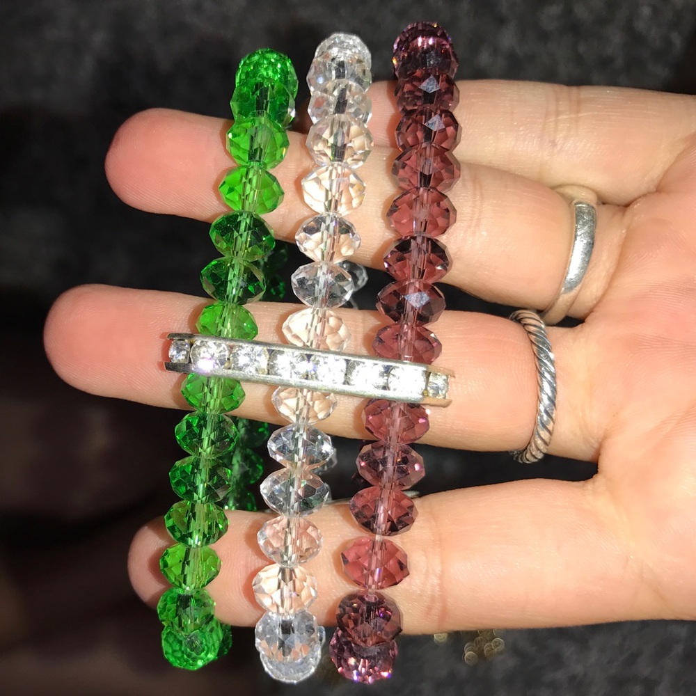 Stretchy Beaded Bracelet with diamonds