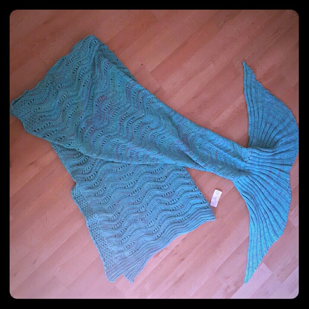 Mermaid tail blanket